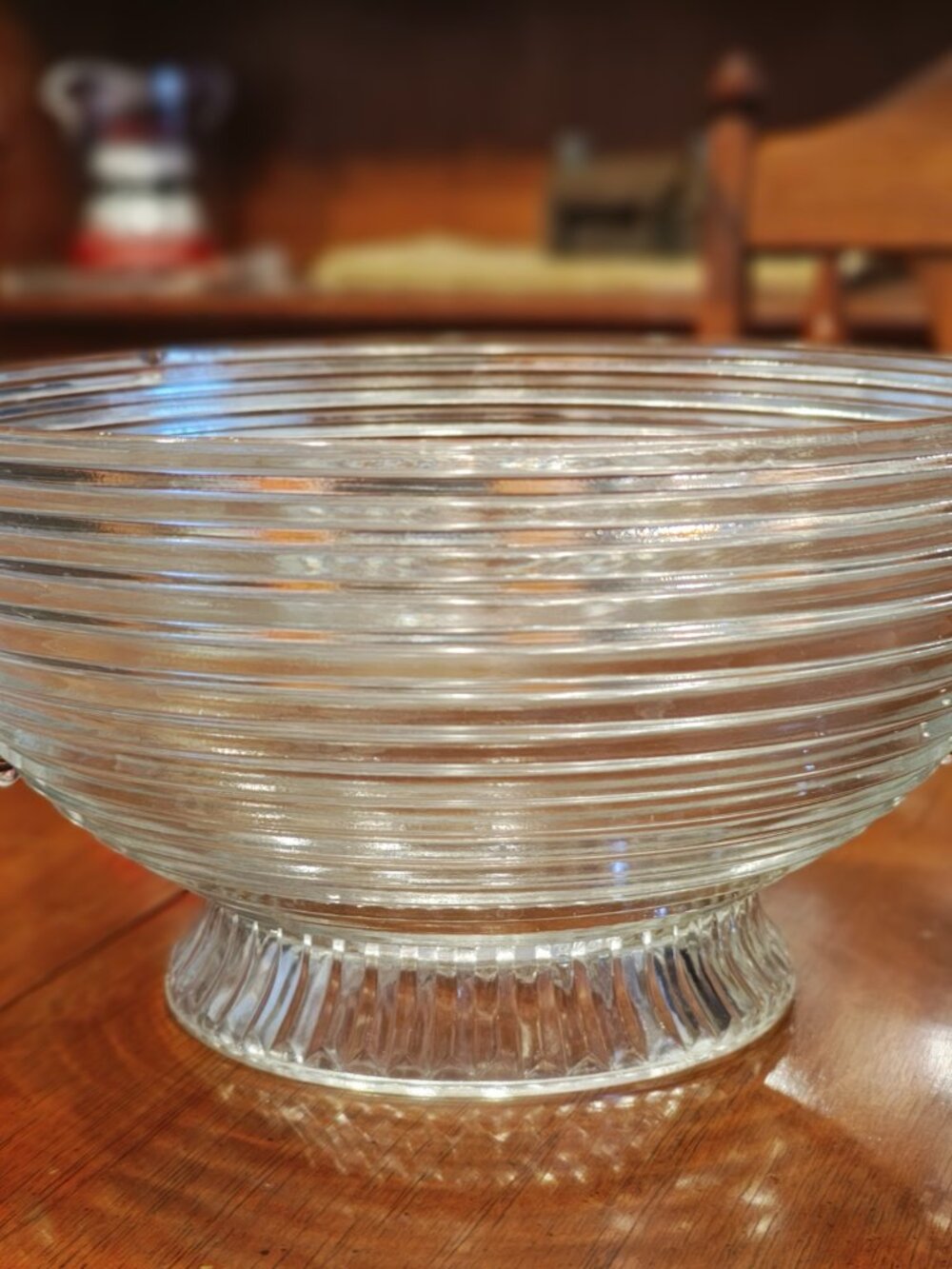 Vintage Clear Pressed Glass Handled Bowl – Ribbed Pedestal Console Dish